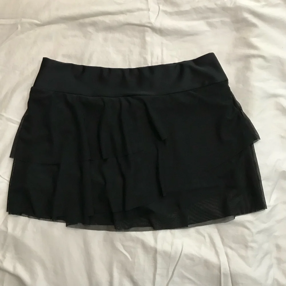 Swim Skort with Attached Shorts Size Lg NWOT